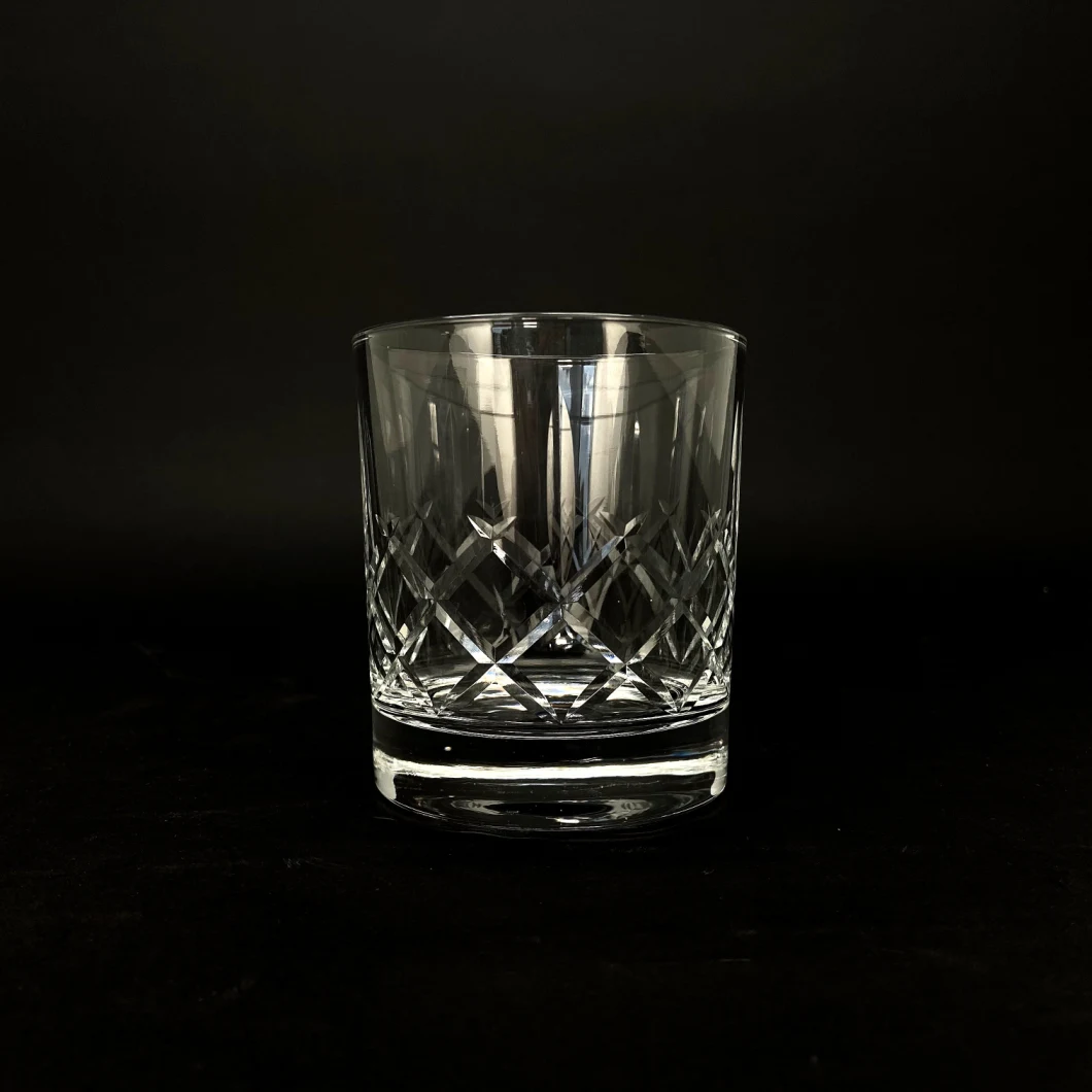 Old Fashioned Carved Patterns Crystal Decorative Glassware Hand Cut Whisky Glass